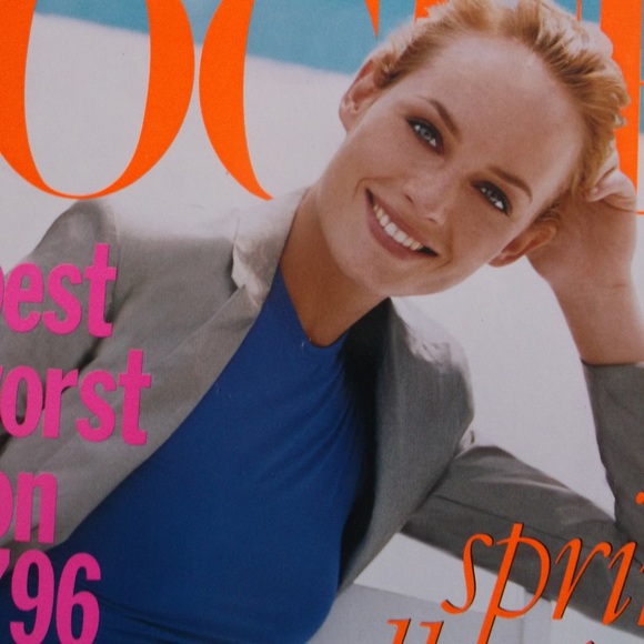 Vogue Jan. 1997 Amber Valletta AMBER MINT condition. - Picture 5 of 7